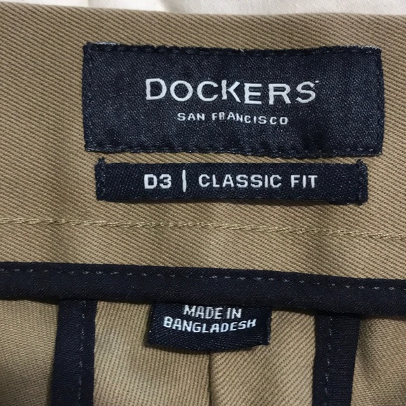 34x30 Tan Dockers D3 Classic Fit Khakis - Picture 4 of 5